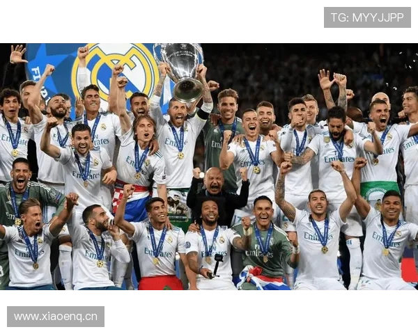 欧冠最新赛程分析与焦点球星表现全面盘点