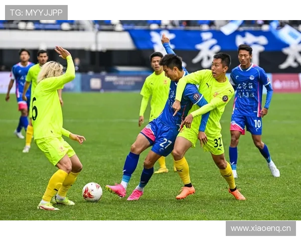 中甲联赛精彩对决直播，球队实力较量引爆球迷热情