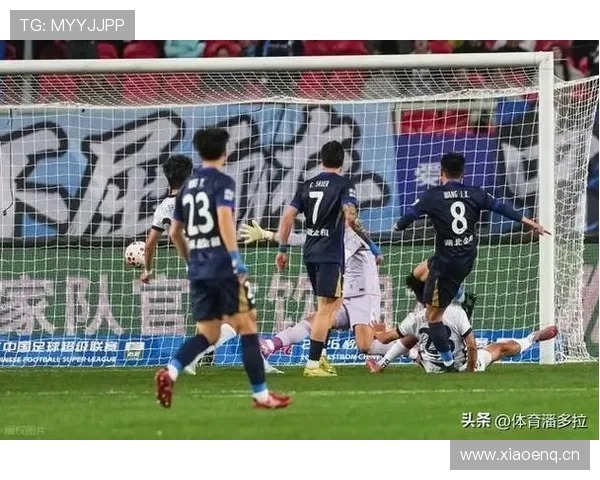 中超最新动态：多支劲旅调整阵容备战新赛季引关注 - 副本 (2) - 副本